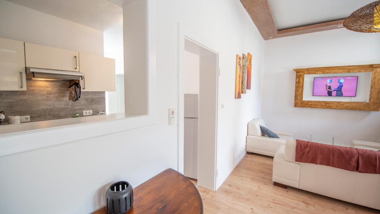 Apartment Mit Kleinem Innenhof Im Erdgeschoss Fuer Bis Zu 4 Personen كلوتن المظهر الخارجي الصورة
